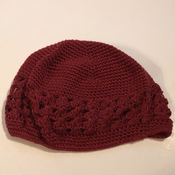 Child’s Raspberry crochet cotton beret with beautiful sequin embellishment - Picture 2 of 4
